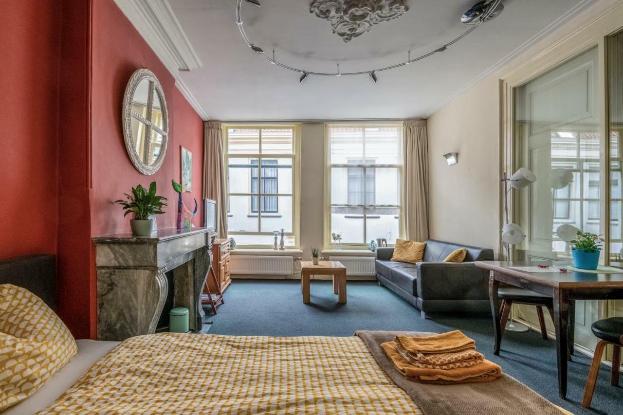 B&B Bij De Sassenpoort Zwolle  Dış mekan fotoğraf